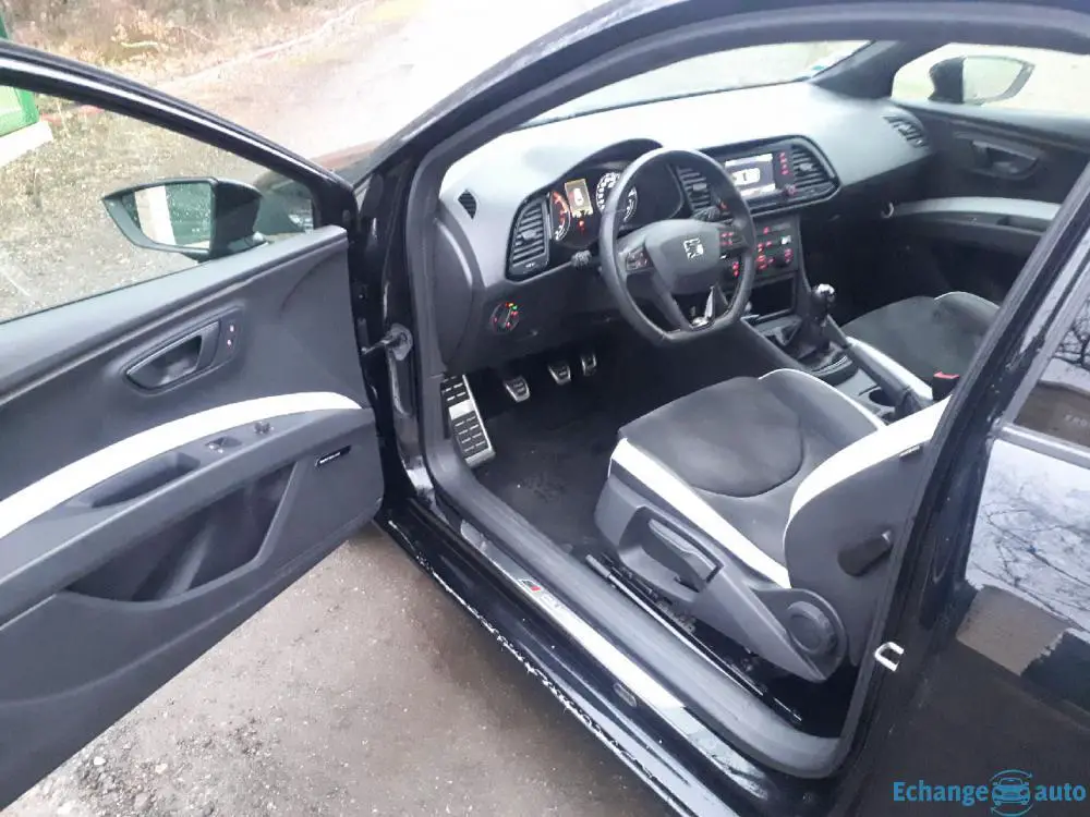 Seat leon cupra full black édition 280ch e85