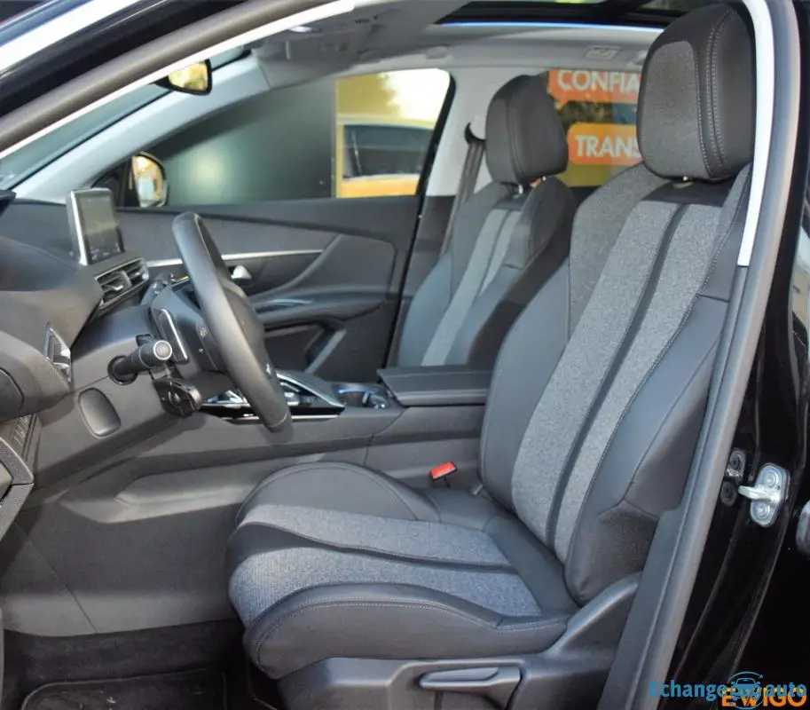 PEUGEOT 3008 - 1.5 BLUEHDI 130 S&S ALLURE BUS