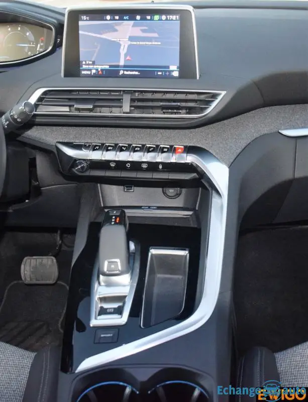 PEUGEOT 3008 - 1.5 BLUEHDI 130 S&S ALLURE BUS