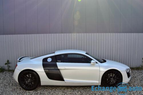 AUDI R8 R8 V8 4.2 FSI 420 Quattro R-Tronic