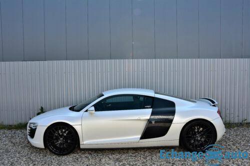 AUDI R8 R8 V8 4.2 FSI 420 Quattro R-Tronic