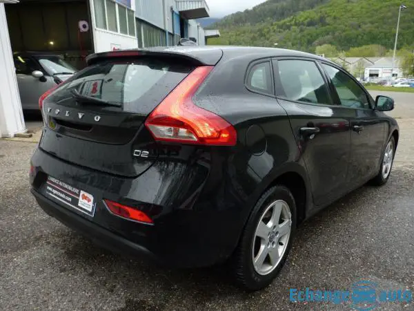 VOLVO V40 D2 120 Momentum