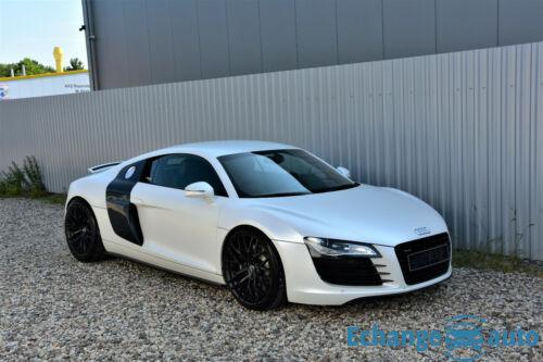 AUDI R8 R8 V8 4.2 FSI 420 Quattro R-Tronic
