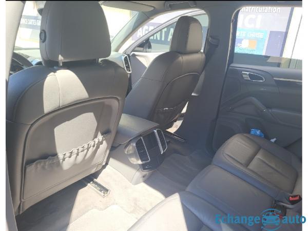 PORSCHE CAYENNE 3.0D 240 V6 Tiptronic 