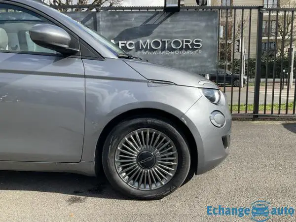 FIAT 500 C  e 118 ch Icône 