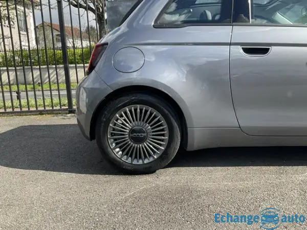 FIAT 500 C  e 118 ch Icône 