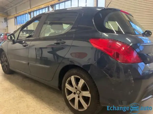 PEUGEOT 308 1.6 VTi 120ch Active