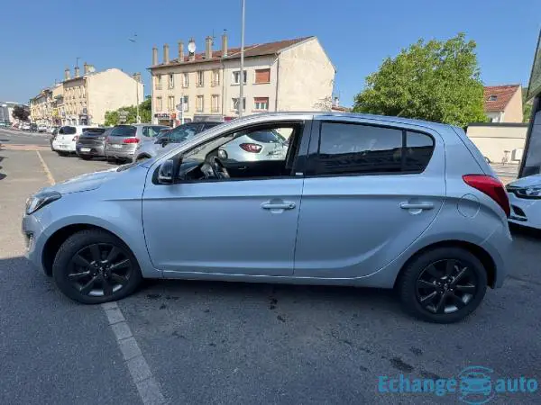 HYUNDAI I 20 1.2 85 Pack Evidence