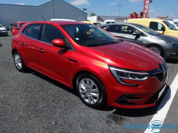 RENAULT MEGANE IV 1.5 DCI 115 Business EDC Automatique
