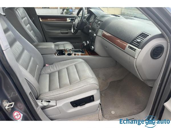 VOLKSWAGEN TOUAREG 3.2 V6 Tiptronic BVA