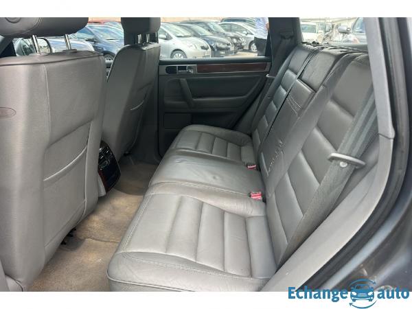 VOLKSWAGEN TOUAREG 3.2 V6 Tiptronic BVA