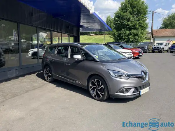 RENAULT GRAND SCENIC IV Blue dCi 120 Business 