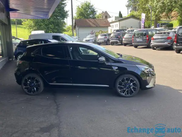 RENAULT CLIO V TCe 90 Esprit Alpine