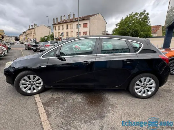 OPEL ASTRA 1.7 CDTI 125 ch FAP Cosmo