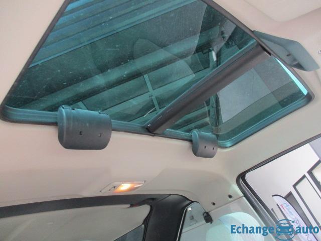 LAND-ROVER FREELANDER