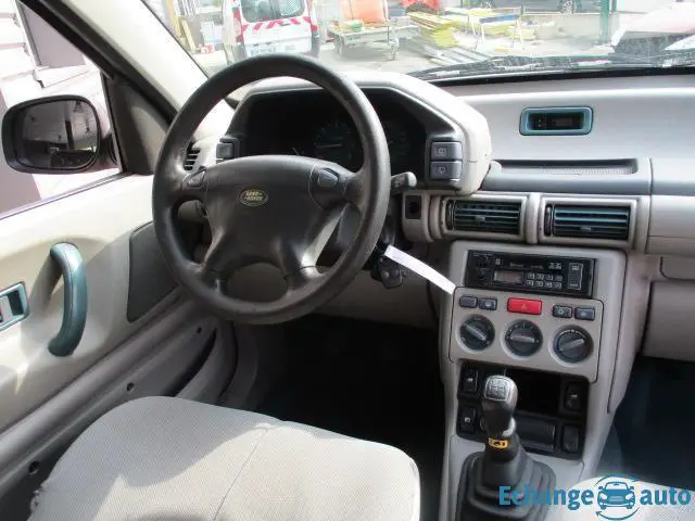 LAND-ROVER FREELANDER