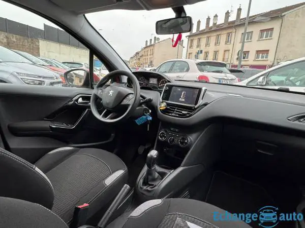 PEUGEOT 208  1.0 PureTech 68ch BVM5 Active