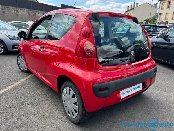 PEUGEOT 107  1.0e 12V 68ch BLUE LION Urban