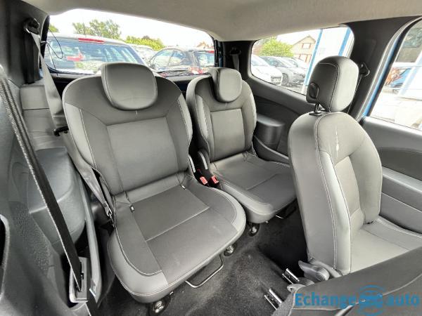 RENAULT TWINGO II 1.2i 75ch NightetDay