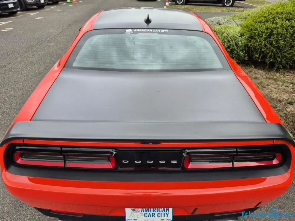 DODGE CHALLENGER