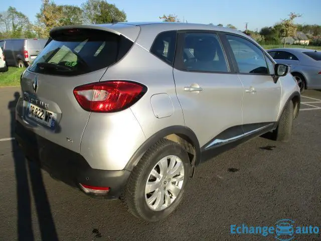 RENAULT CAPTUR