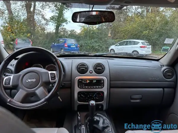 JEEP CHEROKEE Cherokee 2.8 CRD Limited () EXPORT ou PRO AUTOS UNIQUEMENT