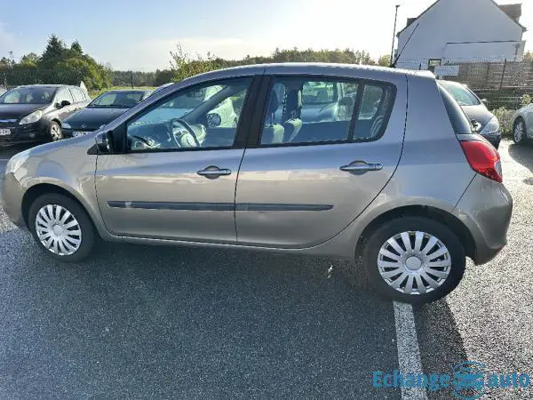 RENAULT CLIO 1.5 dCi 65 eco2 Authentique