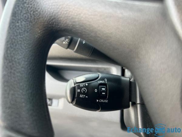 PEUGEOT TRAVELLER Traveller 150ch 