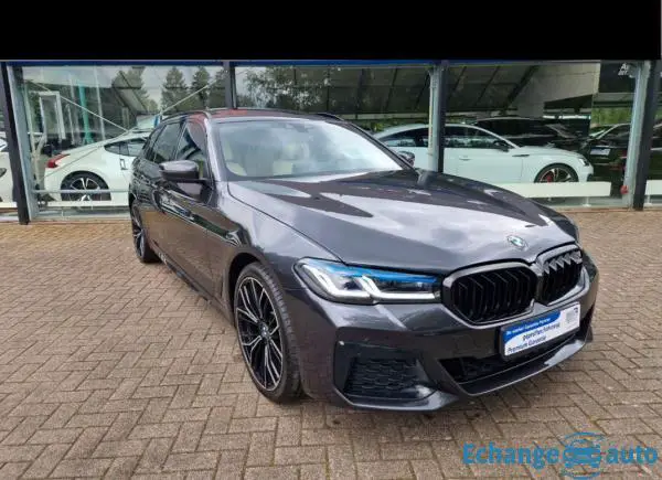 BMW SERIE 5 TOURING G31 520d xDrive 190 ch  M Sport