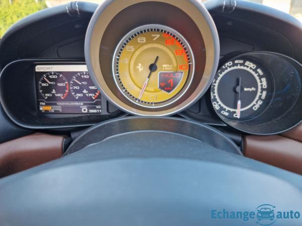 FERRARI CALIFORNIA T California T V8 4.0 560ch 