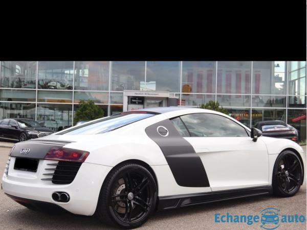 AUDI R8 R8 V8 4.2 FSI 420 Quattro R-Tronic