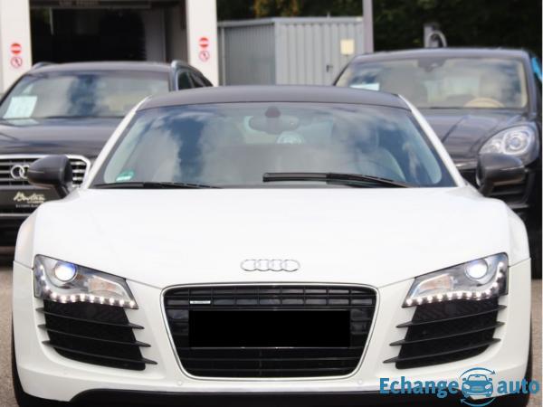 AUDI R8 R8 V8 4.2 FSI 420 Quattro R-Tronic