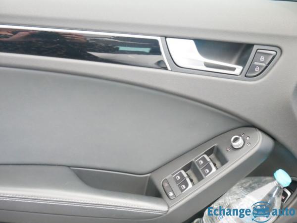 AUDI RS4 AVANT RS4 Avant V8 4.2 FSI 450 Quattro 