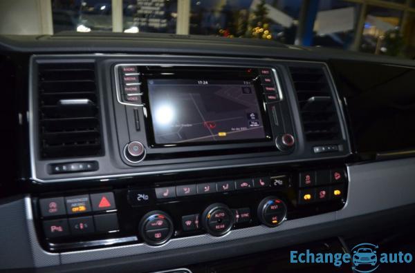 VOLKSWAGEN MULTIVAN Multivan 2.0 TDI 204 4Motion Highline DSG7 