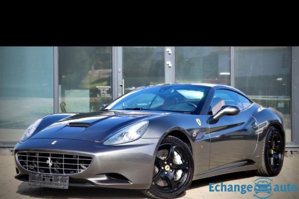 FERRARI CALIFORNIA California V8 4.3 460ch 