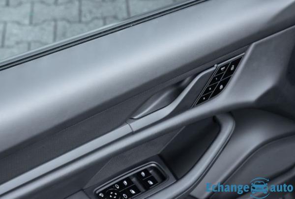 PORSCHE TAYCAN CROSS TURISMO Taycan Cross Turismo 4 476 ch 