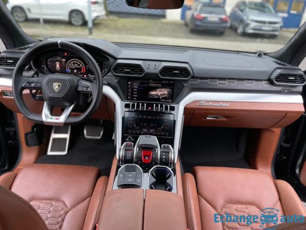 LAMBORGHINI URUS Urus 4.0 V8 650 ch 