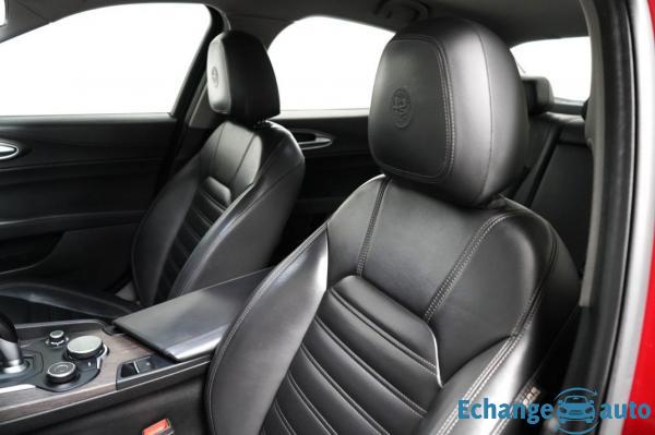 ALFA ROMEO GIULIA Giulia 2.2 180 ch AT8 Lusso