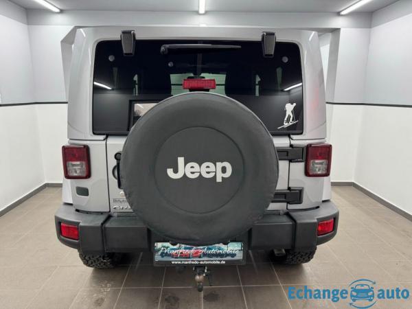 JEEP WRANGLER Wrangler 2.8 CRD 200 - 4x4 Command Trac BVA Sahara