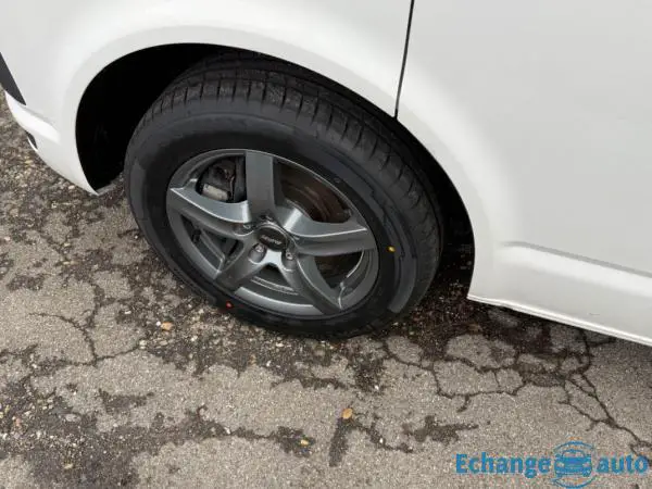 VOLKSWAGEN MULTIVAN Multivan 2.0 TDI 150 DSG7 4Motion 