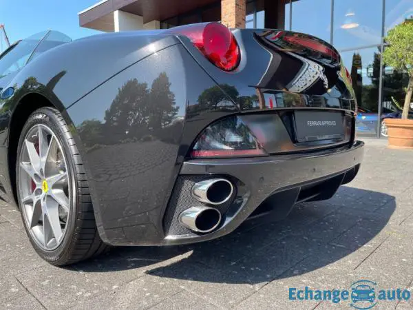 FERRARI CALIFORNIA California V8 4.3 460ch 