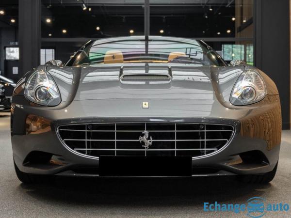 FERRARI CALIFORNIA California V8 4.3 460ch 