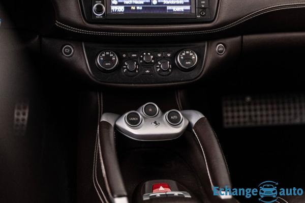 FERRARI FF FF V12 6.0 660ch 