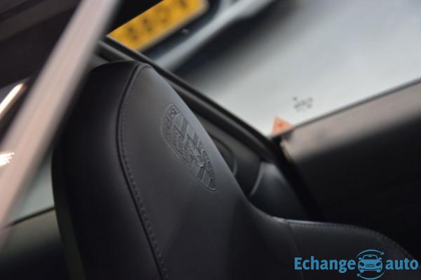PORSCHE 911 CARRERA COUPE 911 Carrera 3.4i 350 Black Edition PDK