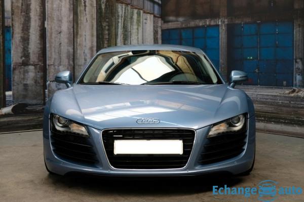 AUDI R8 R8 V8 4.2 FSI 420 Quattro