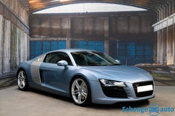 AUDI R8 R8 V8 4.2 FSI 420 Quattro