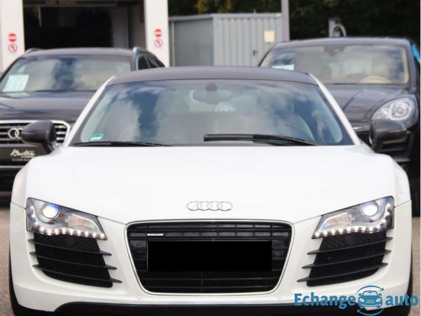 AUDI R8 R8 V8 4.2 FSI 420 Quattro R-Tronic