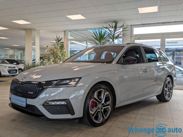 SKODA OCTAVIA COMBI Octavia Combi 1.4 TSI  iV 245 ch DSG6e RS