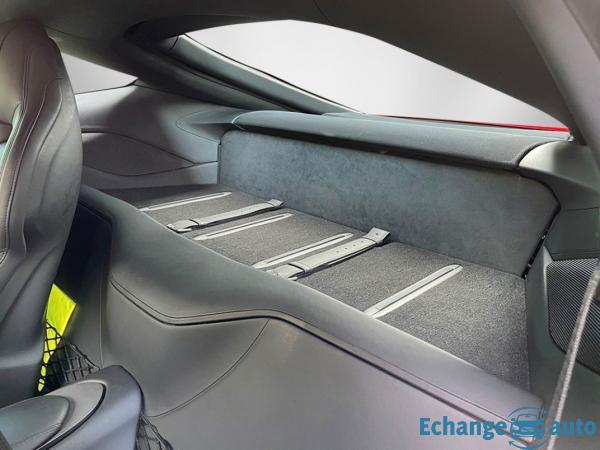 FERRARI F12 BERLINETTA F12 Berlinetta V12 6.0 740ch 