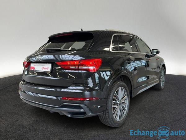 AUDI Q3 Q3 45 TFSIe 245 ch S tronic 6 S line